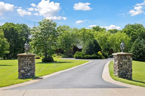 9449 Ehler Ave SE, Delano, MN 55328