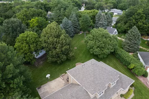 View/Area - 1201 Morningside Cir, Marshall, MN 56258 photo 3 of 3