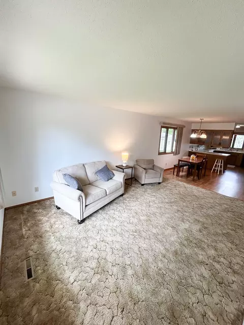 Living - 428 16th St, Windom, MN 56101 photo 1 of 3