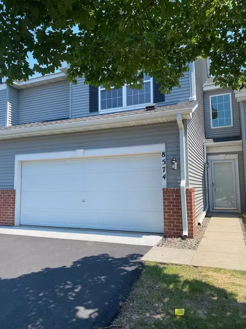 8574 Grove Cir, Shakopee, MN 55379