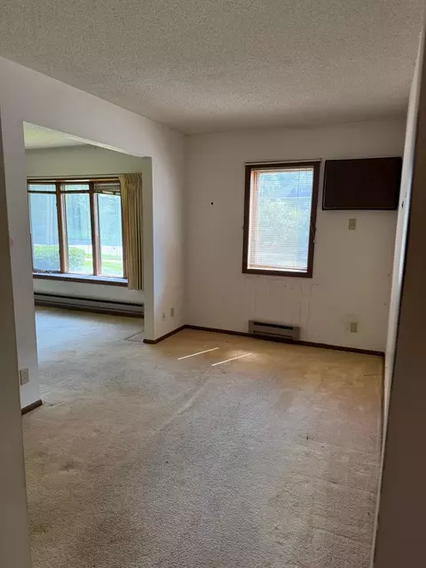 Living - 4020 E 52nd St #104, Minneapolis, MN 55417 photo 1 of 4