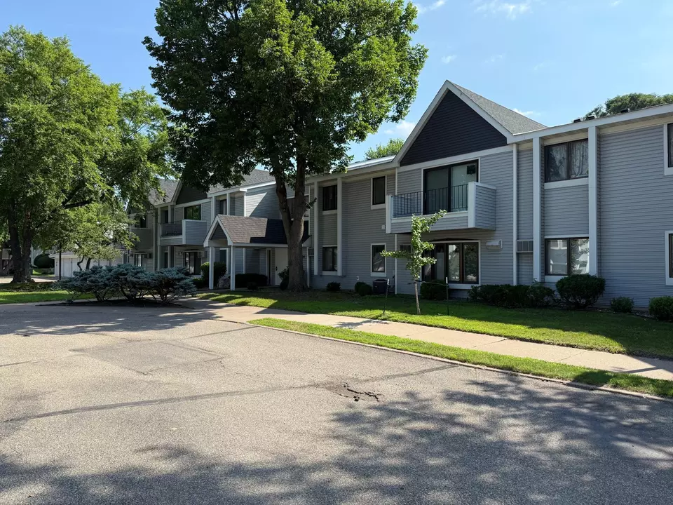 Other - 4020 E 52nd St #104, Minneapolis, MN 55417 photo 1 of 5