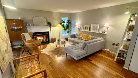 3760 Golden Hills Ter, Eagan, MN 55122