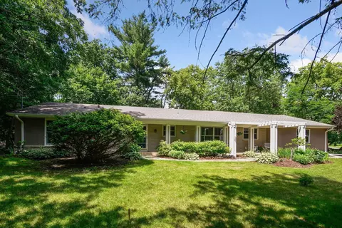 3918 Willmatt Hl, Minnetonka, MN 55305