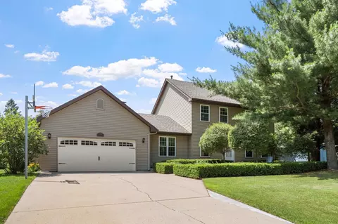 13355 E Marigold Ct, Andover, MN 55304