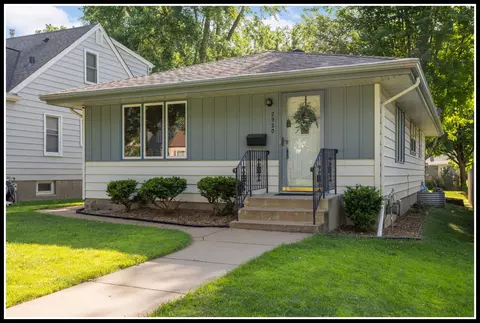 2920 Kentucky Ave S, Saint Louis Park, MN 55426