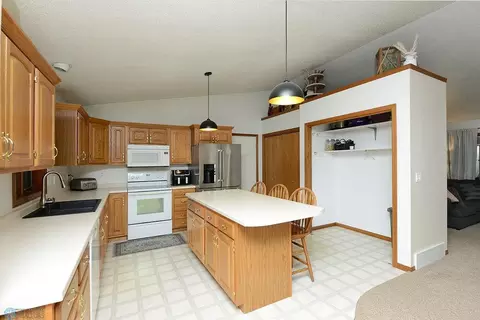 404 Ash Dr, Mooreton, ND 58061 photo 13