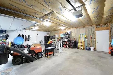 404 Ash Dr, Mooreton, ND 58061 photo 33