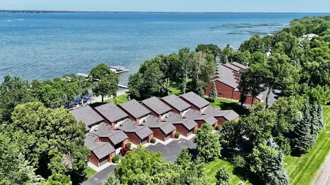 28425 Balmoral Dr, Battle Lake, MN 56515