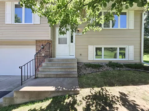 4637 12 Penkwe Way, Eagan, MN 55122 photo 2