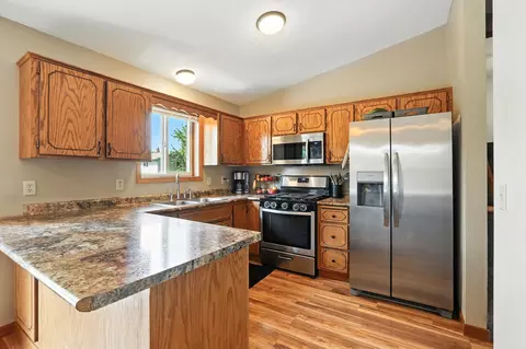 1976 72 12 St, Centerville, MN 55038 photo 10