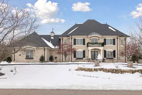 315 Calamus Cir, Medina, MN 55340
