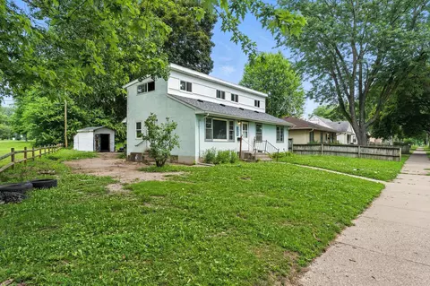 1931 Hawthorne Ave E, Saint Paul, MN 55119