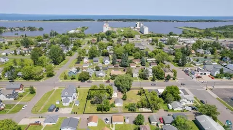 2014 E 5th St, Superior, WI 54880 photo 38
