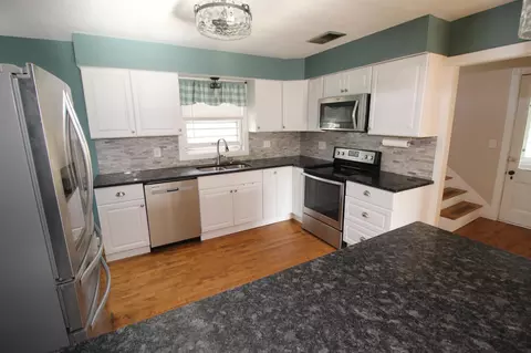 Kitchen - 414 Juniper St, Brainerd, MN 56401 photo 2 of 4