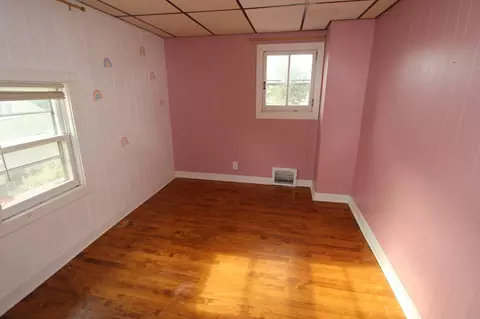 Bedroom - 414 Juniper St, Brainerd, MN 56401 photo 2 of 5
