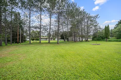 Exterior - 3661 Riley Rd, Duluth, MN 55803 photo 13 of 14