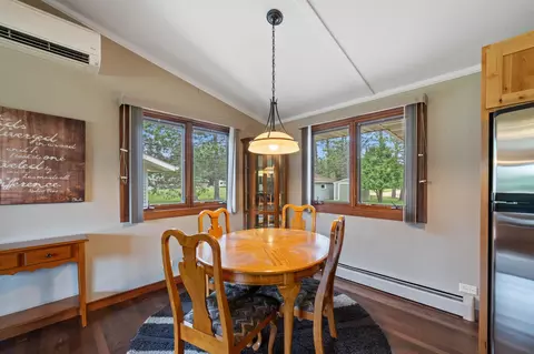 Dining - 3661 Riley Rd, Duluth, MN 55803 photo 1 of 1