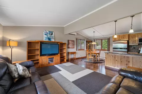 Living - 3661 Riley Rd, Duluth, MN 55803 photo 2 of 2