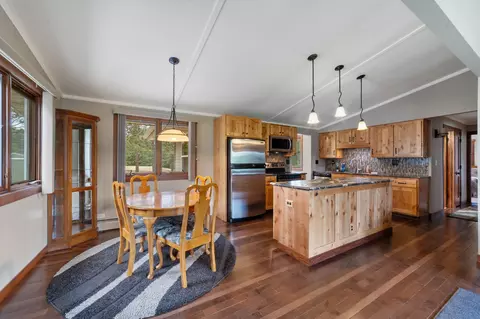 Kitchen - 3661 Riley Rd, Duluth, MN 55803 photo 2 of 4