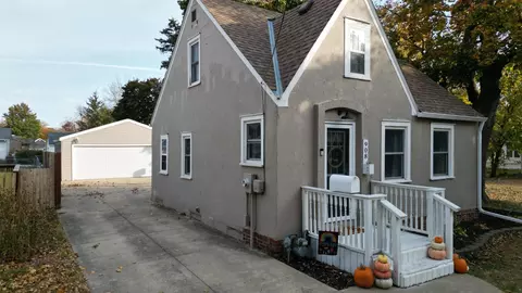 908 8th Ave SW, Austin, MN 55912 photo 5
