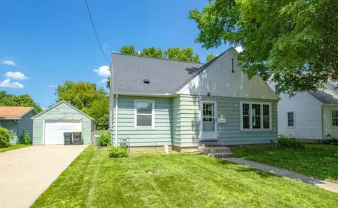 624 Garfield Ave, North Mankato, MN 56003