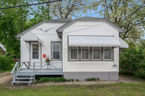 11 Blake Rd S, Hopkins, MN 55343