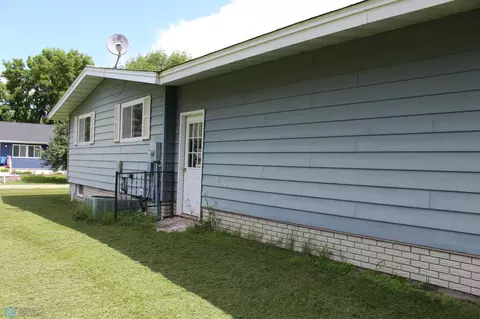 400 4th St S, Fairmount, ND 58030 photo 28
