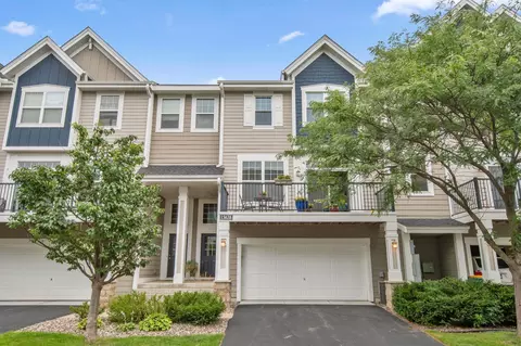 15638 Early Bird Cir, Apple Valley, MN 55124