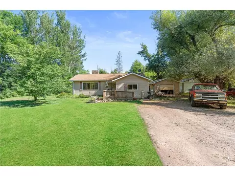 18711 Von Rd, Hinckley, MN 55037