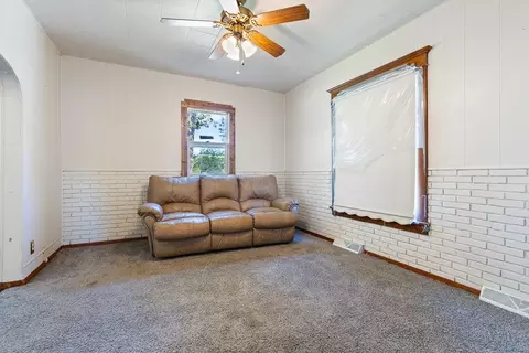 307 W Garfield St, Hendricks, MN 56136 photo 20