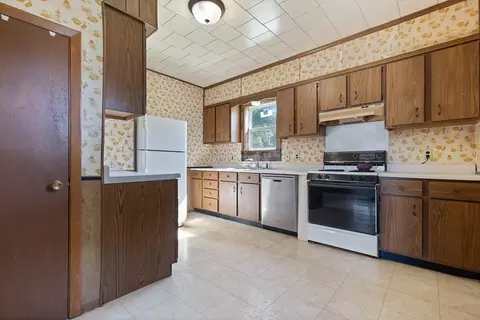 307 W Garfield St, Hendricks, MN 56136 photo 15