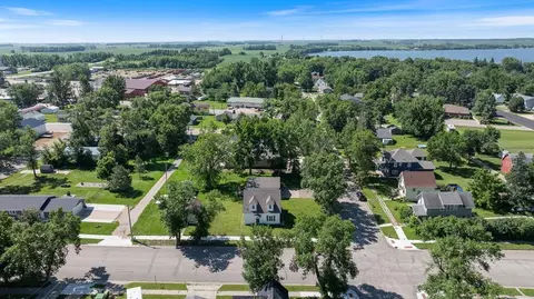307 W Garfield St, Hendricks, MN 56136 photo 40