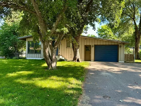 1875 7th St, White Bear Lake, MN 55110