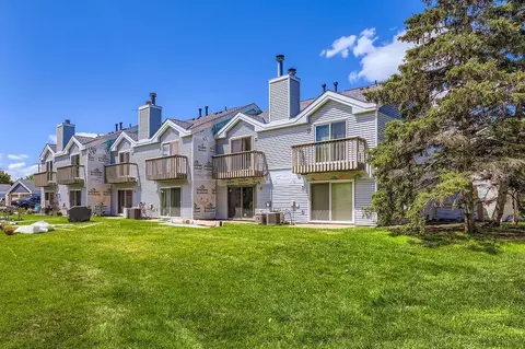 Exterior - 3040 Shields Dr #102, Eagan, MN 55121 photo 4 of 5