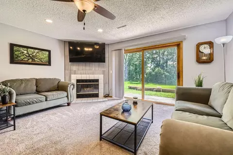 Living - 3040 Shields Dr #102, Eagan, MN 55121 photo 2 of 4