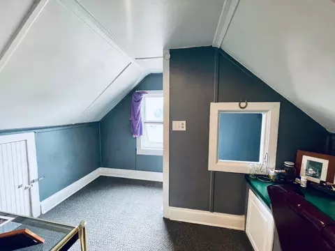 Bedroom - 2603 5th Ave E, Hibbing, MN 55746 photo 2 of 5