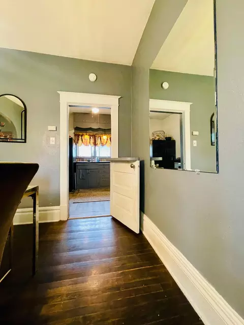Entry Way - 2603 5th Ave E, Hibbing, MN 55746 photo 1 of 6