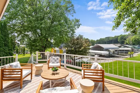 1701 Baywood Ln, Mound, MN 55364