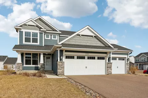 18378 Grasshopper Dr, Lakeville, MN 55044