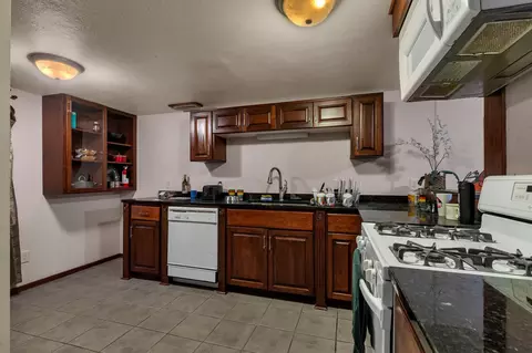 Kitchen - 2007 8th St N, Saint Cloud, MN 56303 photo 4 of 4