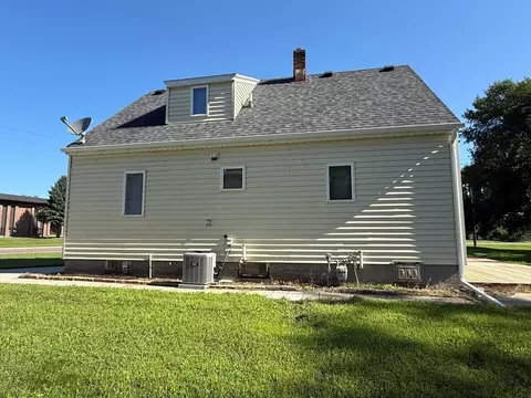 406 Carleton Ave, Morgan, MN 56266 photo 5