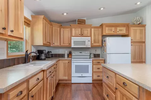 39205 436th St, Saint Peter, MN 56082 photo 8