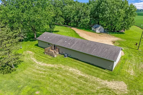 39205 436th St, Saint Peter, MN 56082 photo 41