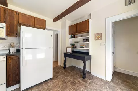 Kitchen - 2410 E 8th St, Duluth, MN 55812 photo 2 of 2