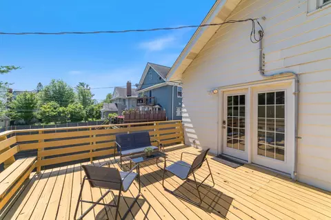 Exterior - 2410 E 8th St, Duluth, MN 55812 photo 6 of 6