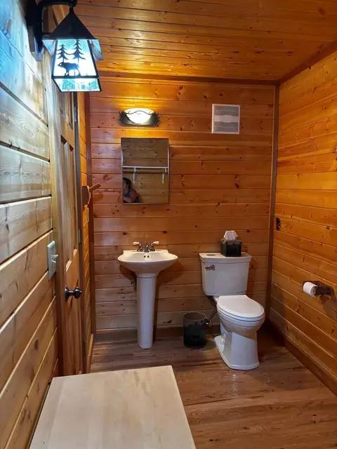 Bath - 2920 Dushane Dr, Webster, WI 54893 photo 3 of 6