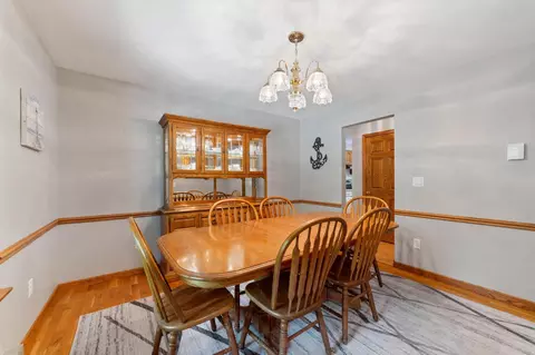 Dining - 430 Hartley Pl, Duluth, MN 55803 photo 2 of 2