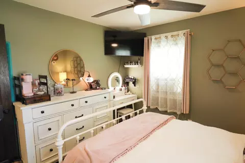 Bedroom - 6528 Excelsior Rd, Baxter, MN 56425 photo 2 of 8