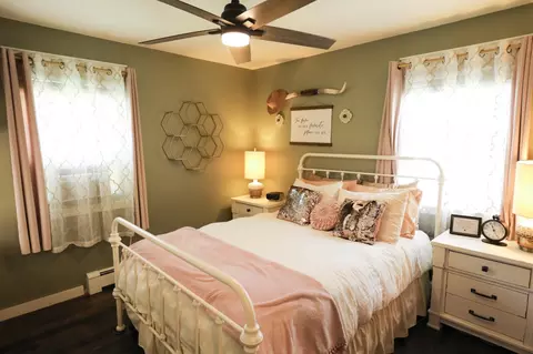 Bedroom - 6528 Excelsior Rd, Baxter, MN 56425 photo 1 of 8